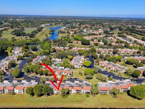 5785 Fairway Park Court 204, Boynton Beach FL 33437