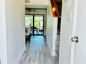 8988 Palm Tree Ln 8988, Hollywood FL 33024