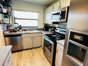 8988 Palm Tree Ln 8988, Hollywood FL 33024