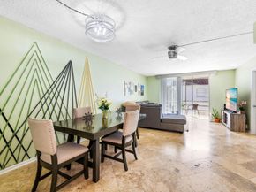 400 SE 10th St 317, Deerfield Beach FL 33441