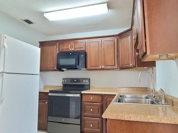 1615 W 31st Street, Riviera Beach FL 33404