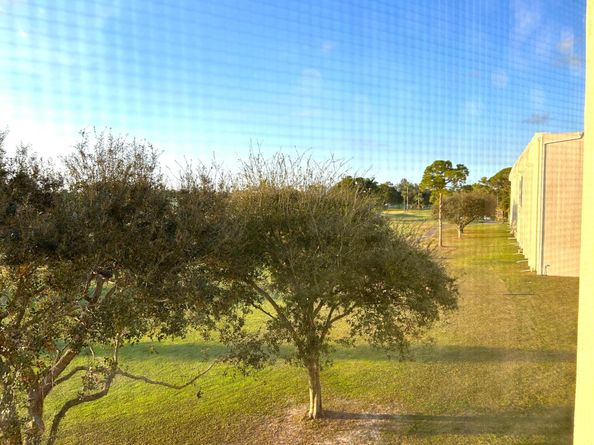 3951 Via Poinciana 412, Lake Worth FL 33467