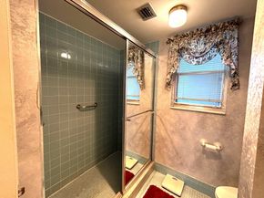 3951 Via Poinciana 412, Lake Worth FL 33467