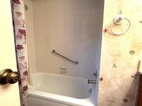 3951 Via Poinciana 412, Lake Worth FL 33467