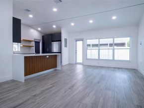 245 SW 20th St, Fort Lauderdale FL 33315