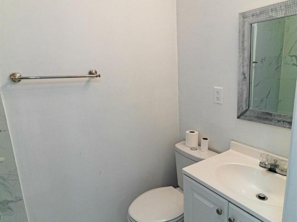 513 El Vedado, West Palm Beach FL 33405