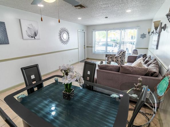 513 El Vedado, West Palm Beach FL 33405
