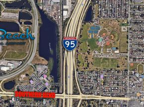 513 El Vedado, West Palm Beach FL 33405