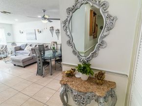 513 El Vedado, West Palm Beach FL 33405