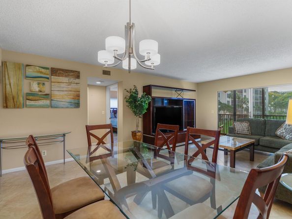 6515 Kensington Lane 201, Delray Beach FL 33446