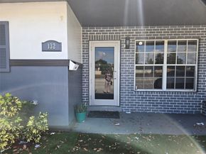 130 SE 10th St, Deerfield Beach FL 33441