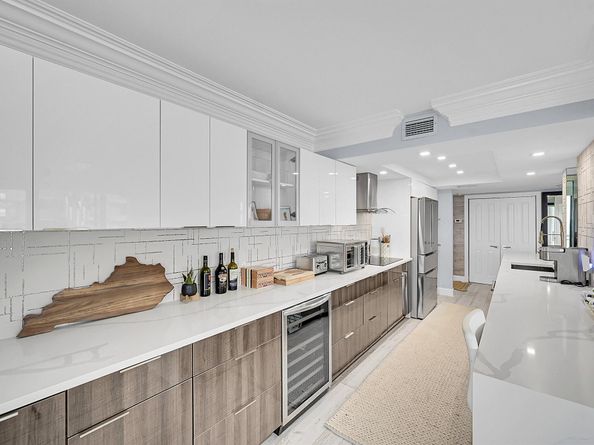5460 N Ocean Drive 4a, Singer Island FL 33404