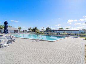 8205 NW 61st St B305, Tamarac FL 33321
