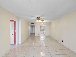 8205 NW 61st St B305, Tamarac FL 33321