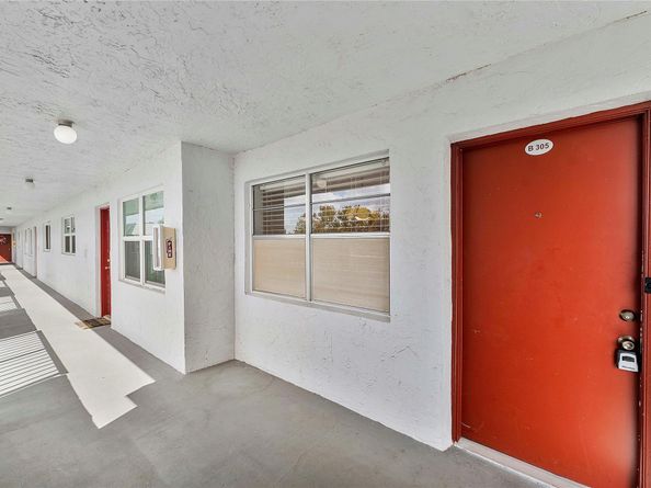 8205 NW 61st St B305, Tamarac FL 33321
