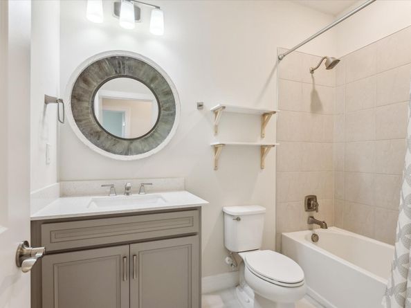 4628 Pinehurst Trl E, Oakland Park FL 33309