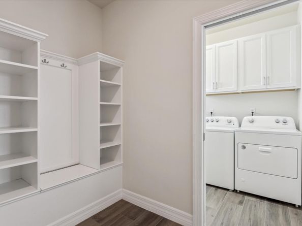 4628 Pinehurst Trl E, Oakland Park FL 33309