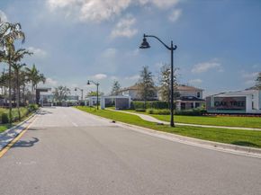 4628 Pinehurst Trl E, Oakland Park FL 33309