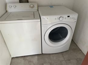 771 NE 199th St 105, Miami FL 33179