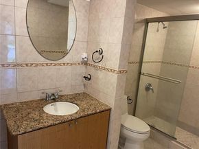 771 NE 199th St 105, Miami FL 33179