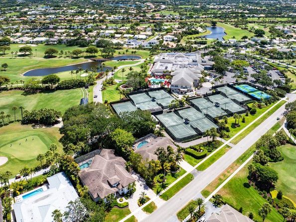 4590 Live Oak Boulevard, Delray Beach FL 33445
