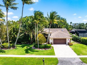 4590 Live Oak Boulevard