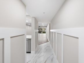 2501 Marina Isle Way 104, Jupiter FL 33477