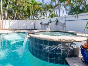 832 NE 16th Pl, Fort Lauderdale FL 33305
