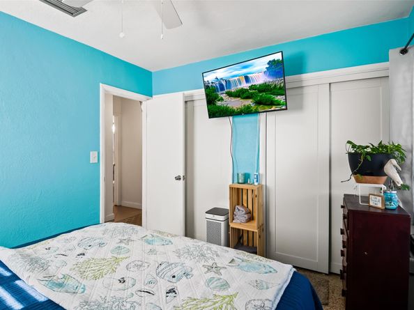832 NE 16th Pl, Fort Lauderdale FL 33305