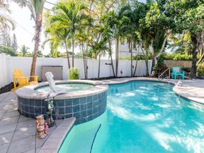832 NE 16th Pl, Fort Lauderdale FL 33305