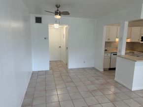 377 Windsor Q, West Palm Beach FL 33417