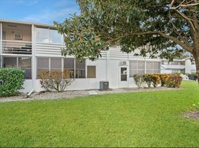 377 Windsor Q, West Palm Beach FL 33417