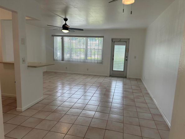 377 Windsor Q, West Palm Beach FL 33417