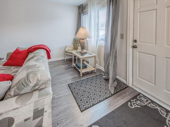 3040 Lake Osborne Drive 106, Lake Worth Beach FL 33461