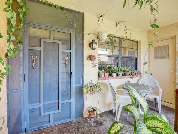 6422 Aspen Glen Cir 206, Boynton Beach FL 33437