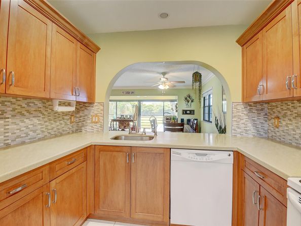 6422 Aspen Glen Cir 206, Boynton Beach FL 33437