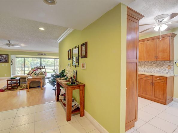 6422 Aspen Glen Cir 206, Boynton Beach FL 33437