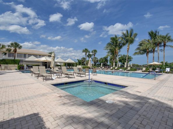 6422 Aspen Glen Cir 206, Boynton Beach FL 33437