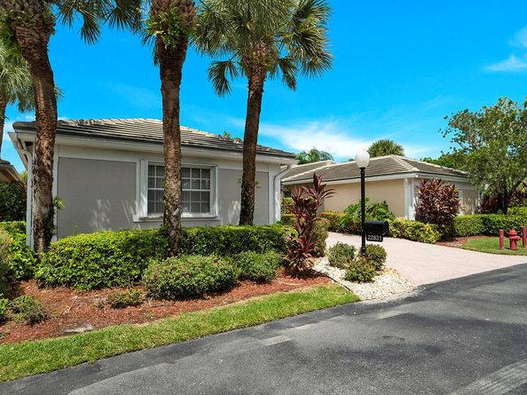 22831 Windsor Wood Court, Boca Raton FL 33433
