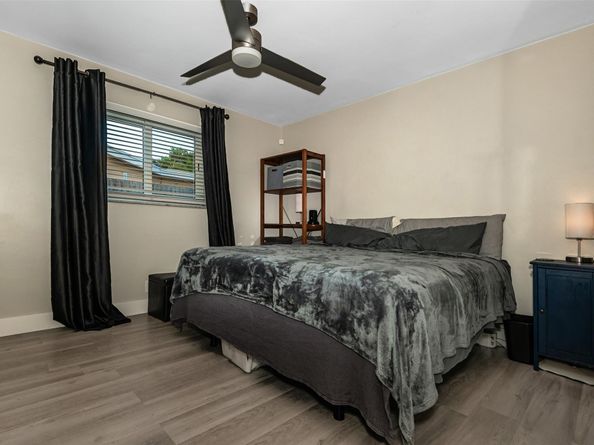 1425 NE 55th St, Fort Lauderdale FL 33334