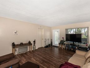 1425 NE 55th St, Fort Lauderdale FL 33334