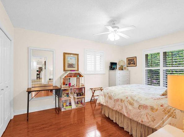 1336 SW 10th St, Fort Lauderdale FL 33312