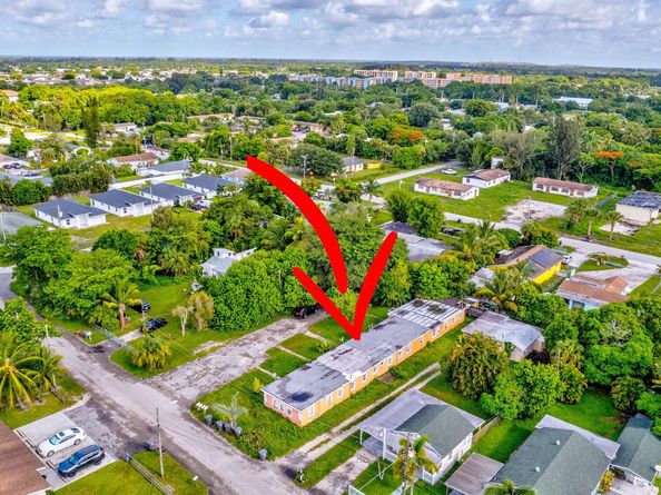 4583 Diekhans Road, West Palm Beach FL 33417