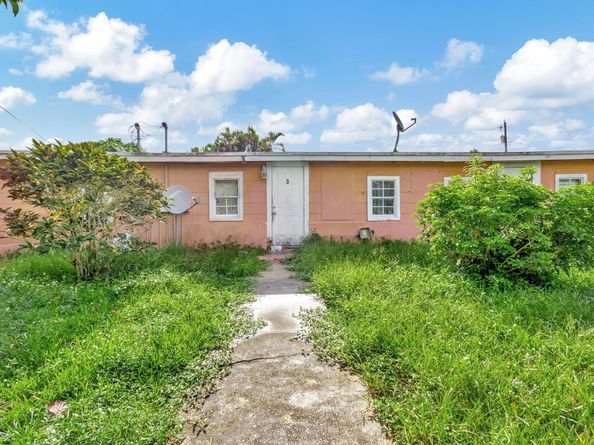 4583 Diekhans Road, West Palm Beach FL 33417