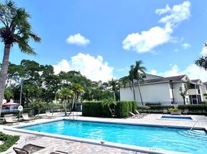 640 Cypress Club Way B12, Deerfield Beach FL 33064