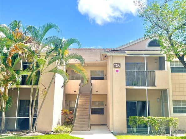 640 Cypress Club Way B12, Deerfield Beach FL 33064