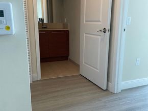 2641 N Flamingo Rd N2706, Sunrise FL 33323