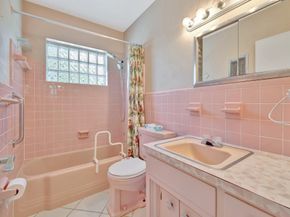 5140 NE 17th Ter, Fort Lauderdale FL 33334