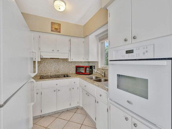 5140 NE 17th Ter, Fort Lauderdale FL 33334