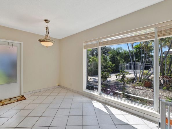5140 NE 17th Ter, Fort Lauderdale FL 33334